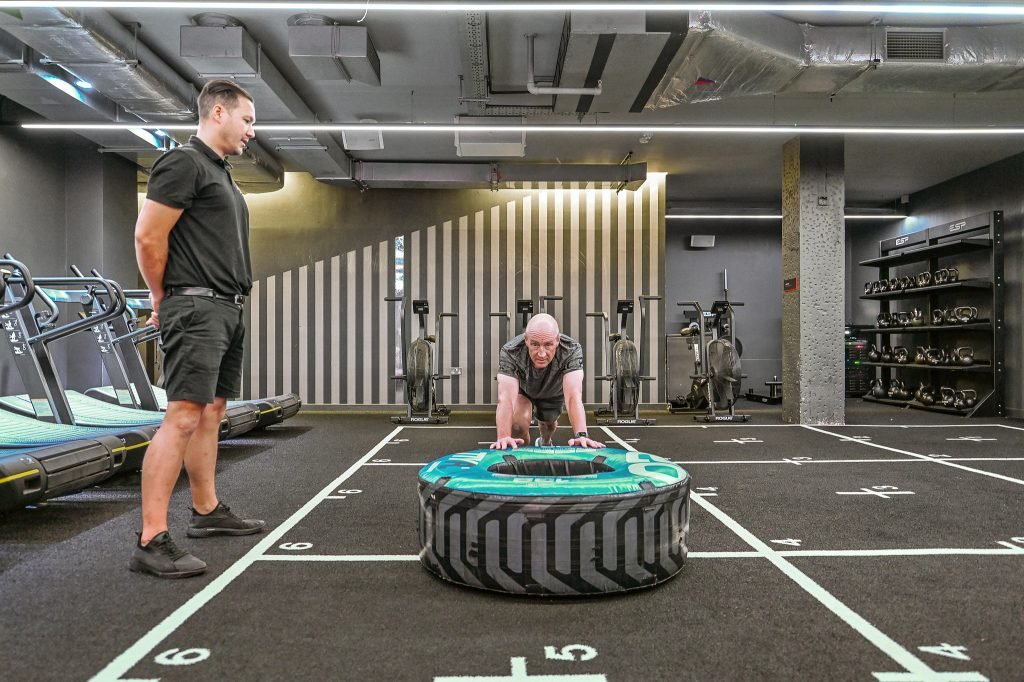 Ty Gym Action F (1) Ty Gym Action F (1) BOOST Physio