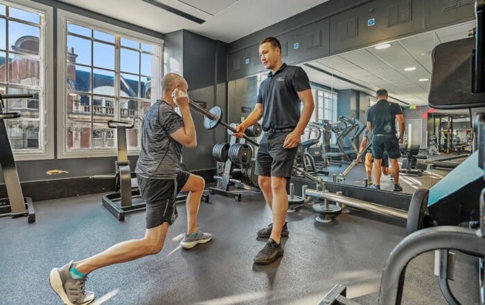 Knee ligament injury treatment